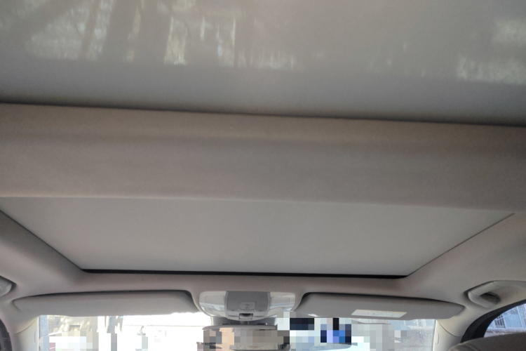 奔驰GLK级 2015款 GLK 300 4MATIC 时尚型 极致版局部细节22