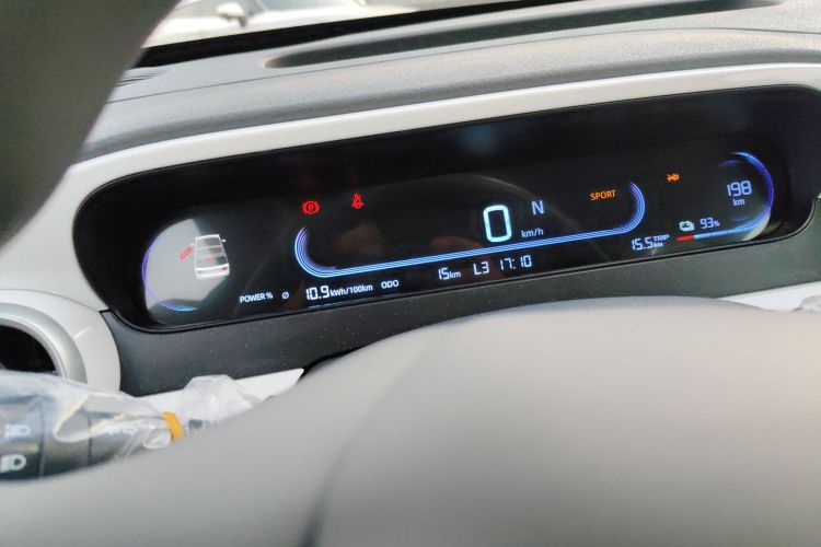 吉利银河 熊猫 2025款 210km 元气熊中控内饰14