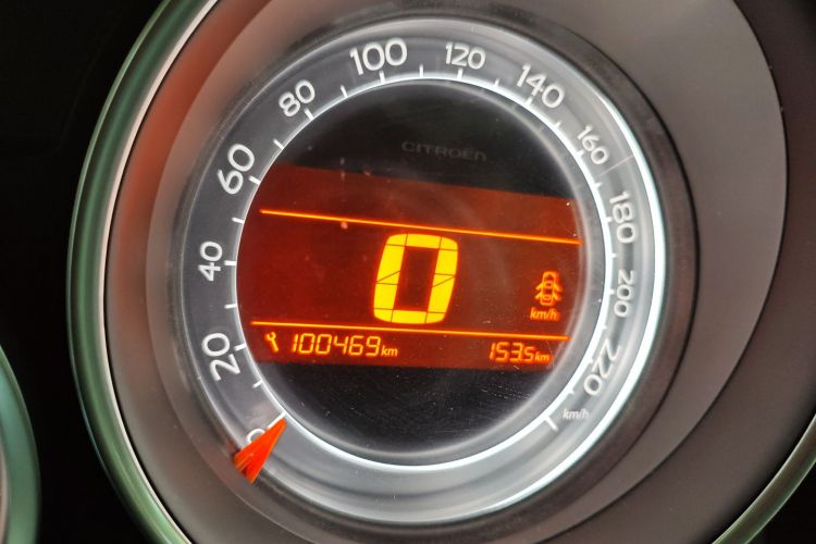 雪铁龙C4L 2015款 1.2T 自动尊贵版局部细节14