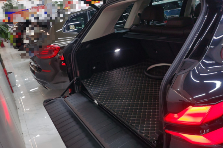 宝马X5 2023款 xDrive 30Li 尊享型M运动套装局部细节23