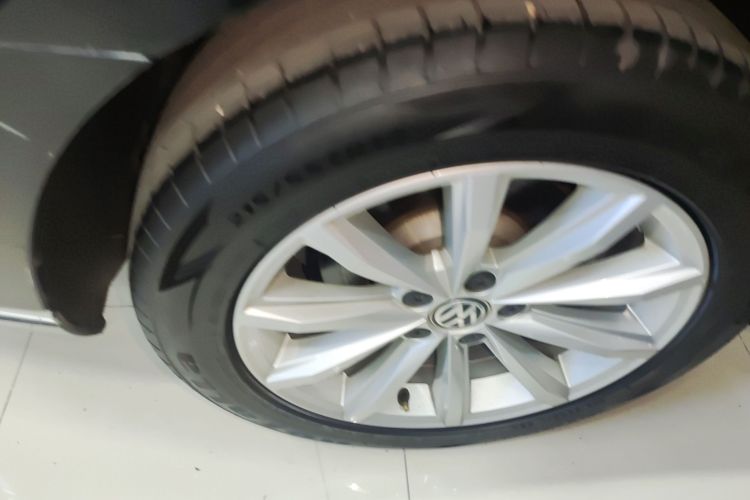 大众 迈腾 2019款 330TSI DSG 领先型 国VI车身外观6003