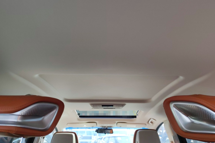 别克GL8 2023款 ES陆尊 舒适型中控内饰22