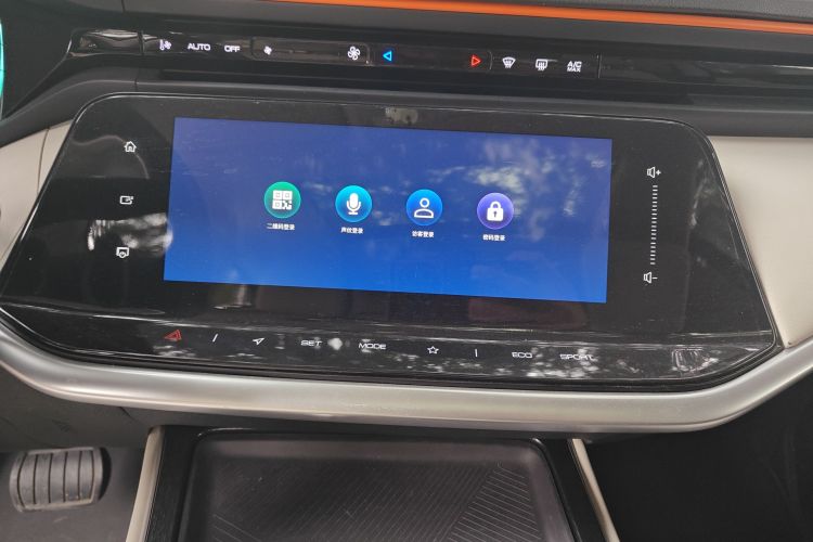 东风风神 奕炫MAX 2021款 1.5T 超酷潮爸版中控内饰16