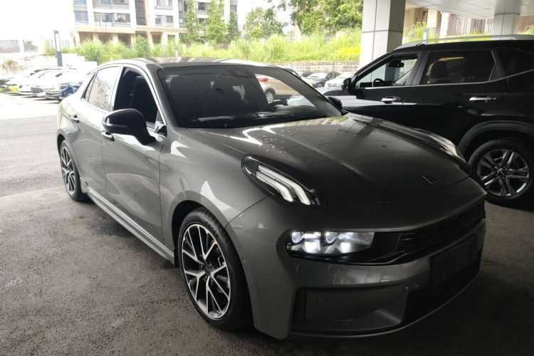 领克03 2022款 1.5TD DCT劲Pro车身外观3