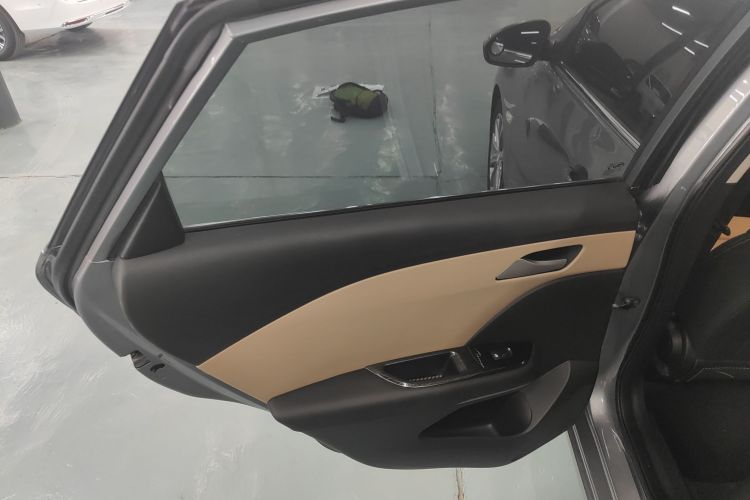 雪佛兰 科鲁泽 2022款 320 自动悦享天窗版中控内饰49