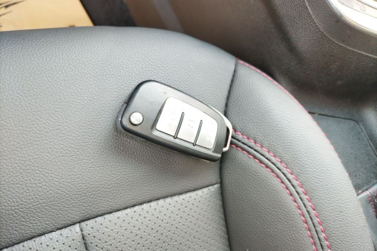 吉利汽车 远景X3 2021款 PRO 1.5L 手动精英型中控内饰11