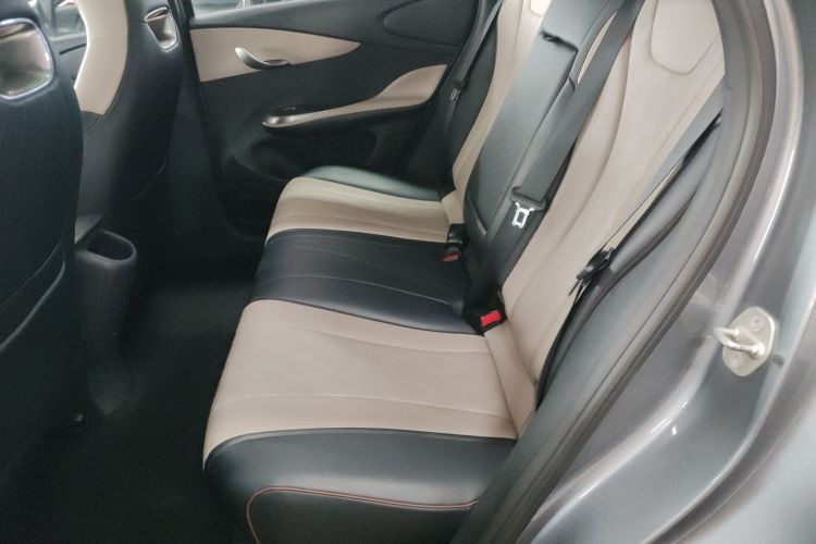 比亚迪 海豚 2023款 420km 时尚版中控内饰21