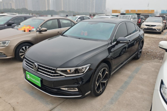 大众 迈腾 2023款 200万辆纪念版 330TSI DSG领先型