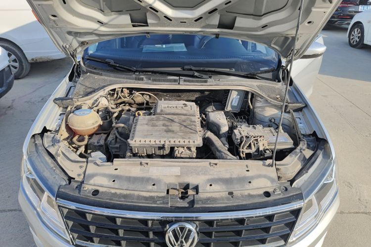 大众 捷达 2017款 1.4L 手动时尚型机舱底盘24