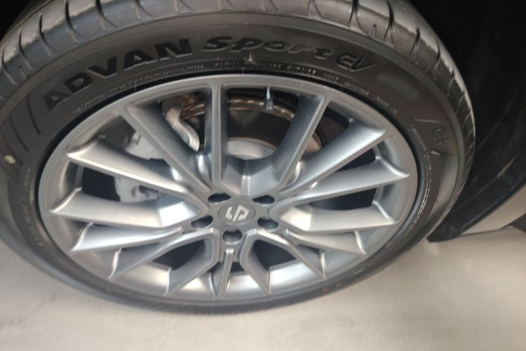 零跑汽车 零跑C10 2024款 210激光雷达版车身外观6001