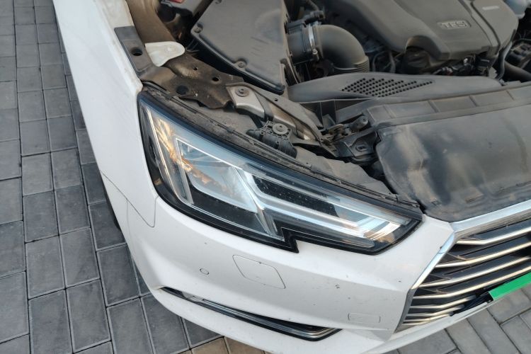 奥迪A4L 2019款 40 TFSI 进取型 国VI车身外观8