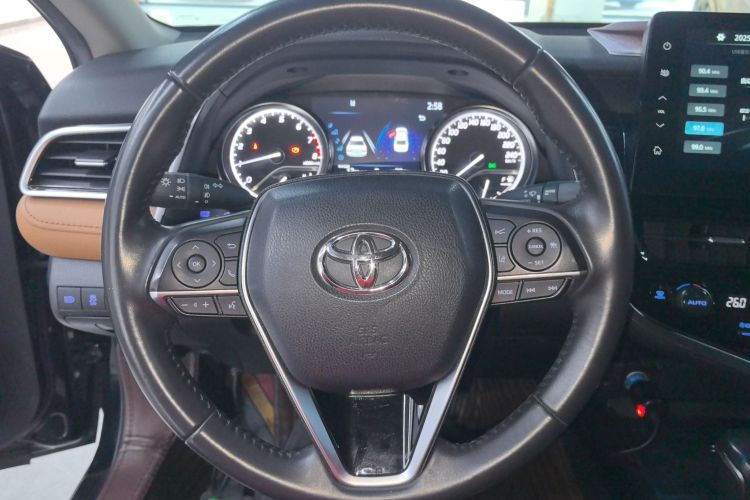 丰田 凯美瑞 2021款 2.0G 豪华版中控内饰13