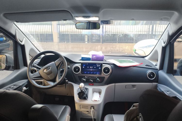 江淮瑞风 瑞风M3 2023款 PLUS 1.5T 7/8座舒适版中控内饰12