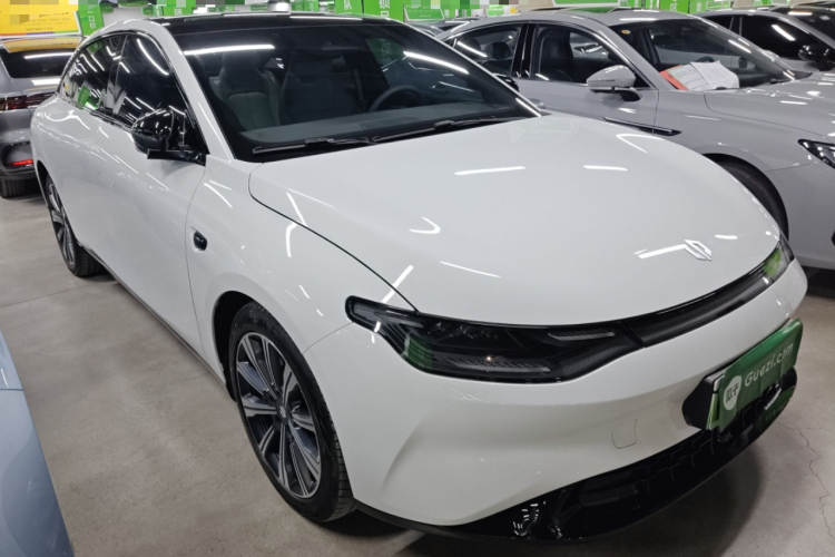 零跑汽车 零跑C01 2023款 525舒享版车身外观3