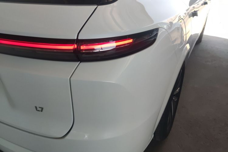理想汽车 理想L7 2024款 Pro车身外观9