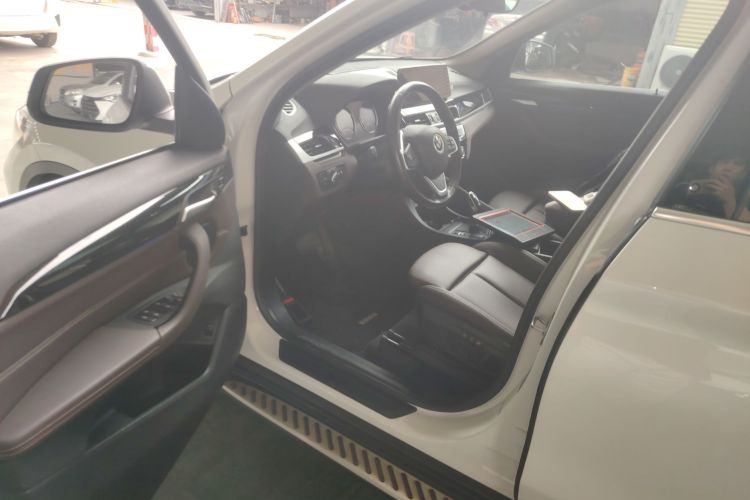 宝马X1 2020款 sDrive25Li 领先型中控内饰20