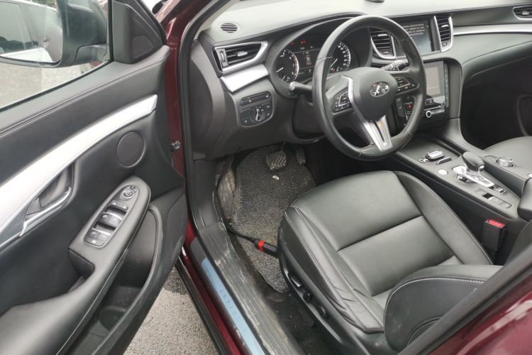 英菲尼迪QX50 2020款 改款 2.0T 两驱时尚版中控内饰20