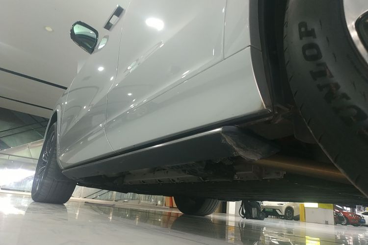 鸿蒙智行 问界M7 2024款 1.5T 四驱Plus版 5座局部细节9002