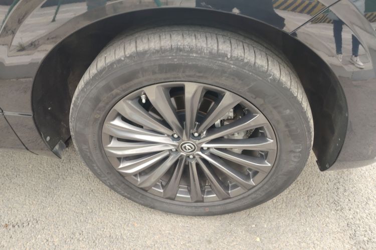 长安UNI-K 2021款 2.0T 卓越型车身外观10