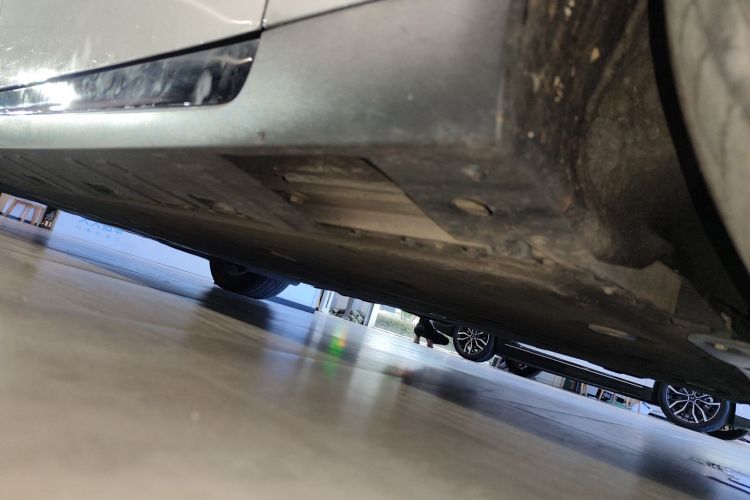 小鹏P7 2021款 480N局部细节9001