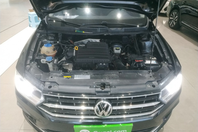 大众 宝来 2018款 1.5L 自动舒适型机舱底盘24