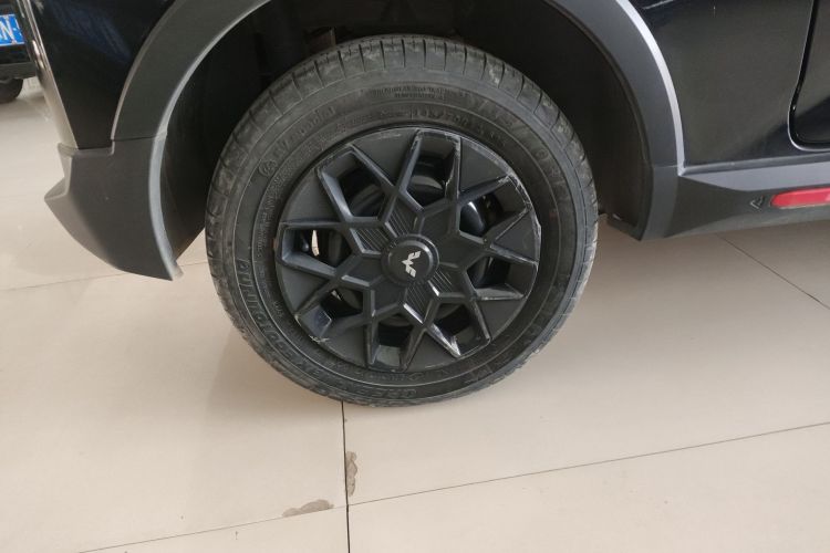 五菱汽车 宏光MINIEV 2022款 GAMEBOY 200km 玩咖款 磷酸铁锂车身外观6008