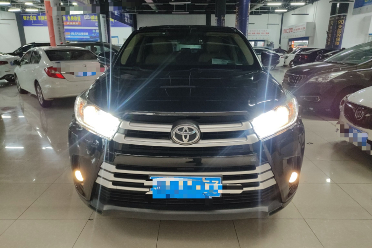 丰田 汉兰达 2018款 2.0T 两驱精英版 5座 国V车身外观2