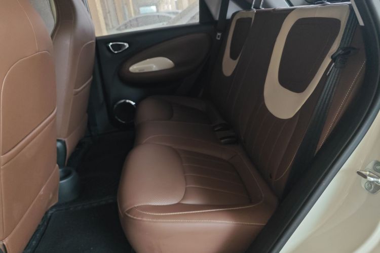 五菱汽车 五菱缤果 2024款 333km 悦享款中控内饰21