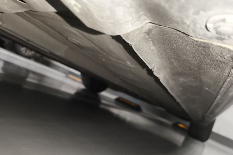 日产 天籁 2021款 2.0L XL Upper AD1 智行领航版局部细节9004