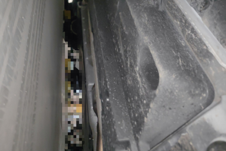 丰田 威兰达 2021款 2.0L CVT四驱豪华版局部细节9001