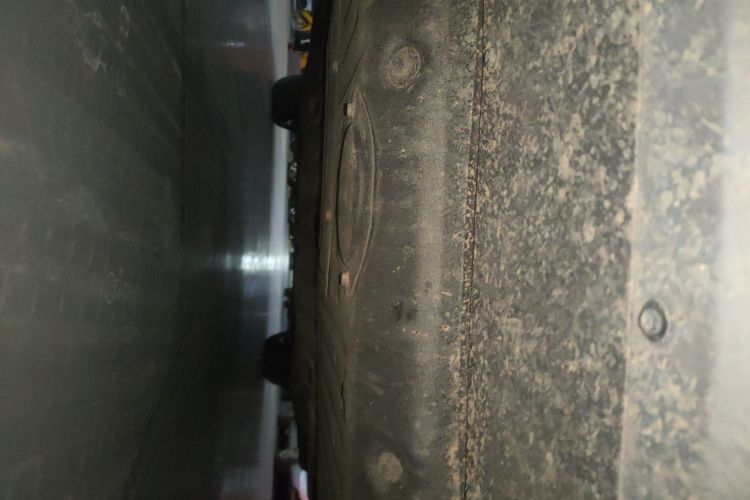 比亚迪 唐新能源 2022款 EV 600KM 尊享型局部细节9008