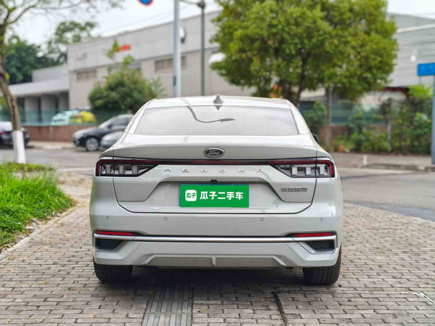 福特 蒙迪欧 2023款 EcoBoost 180 豪华型(4)