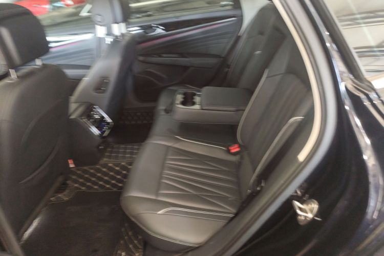 大众 帕萨特 2022款 330TSI 豪华版中控内饰21