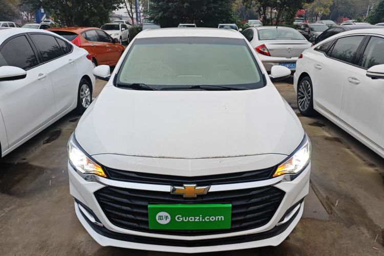 雪佛兰 科鲁泽 2022款 320 自动悦享版车身外观6001