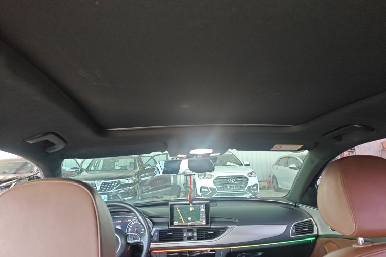 奥迪A6L 2018款 30周年年型 35 TFSI 运动型中控内饰22