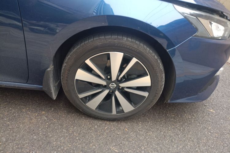 日产 天籁 2019款 2.0T XL Upper 智享版车身外观6007