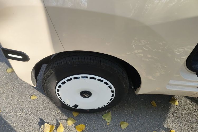 奇瑞 QQ冰淇淋 2024款 青春版 205km圣代车身外观6008