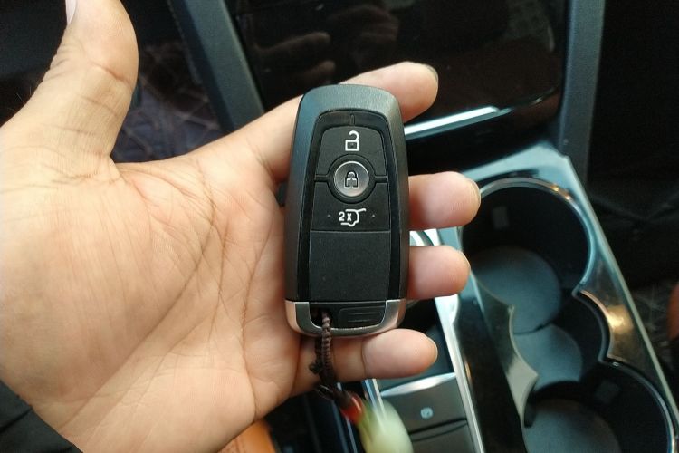 福特 锐际 2020款 EcoBoost 245 四驱嘉享款中控内饰7001