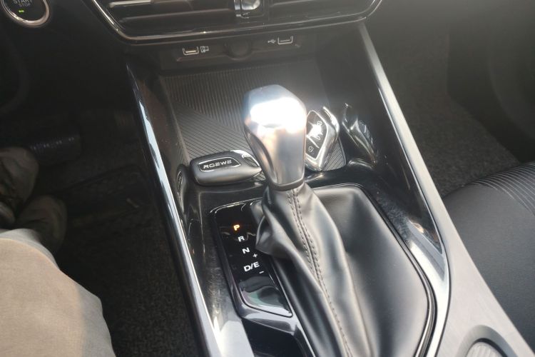 荣威i5 2021款 1.5L CVT铂金版局部细节18