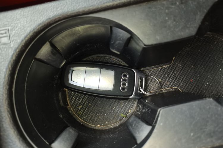 奥迪A3 2021款 A3L Limousine 35 TFSI 进取运动型中控内饰7001