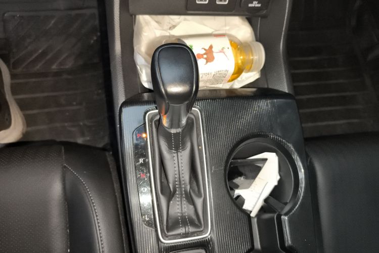 本田 型格 2023款 240TURBO CVT智享版中控内饰18