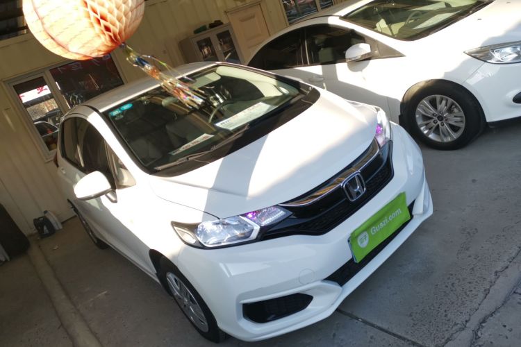 本田 飞度 2020款 1.5L CVT舒适版车身外观3