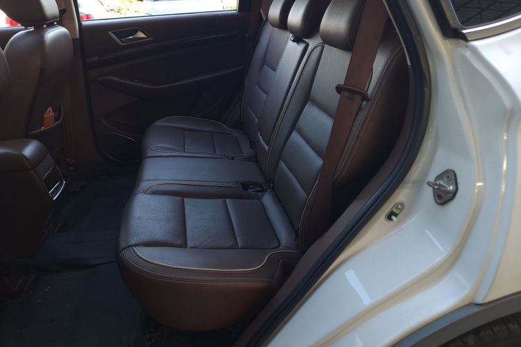 猎豹汽车 猎豹CS10 2017款 1.5T CVT尊贵型中控内饰7004