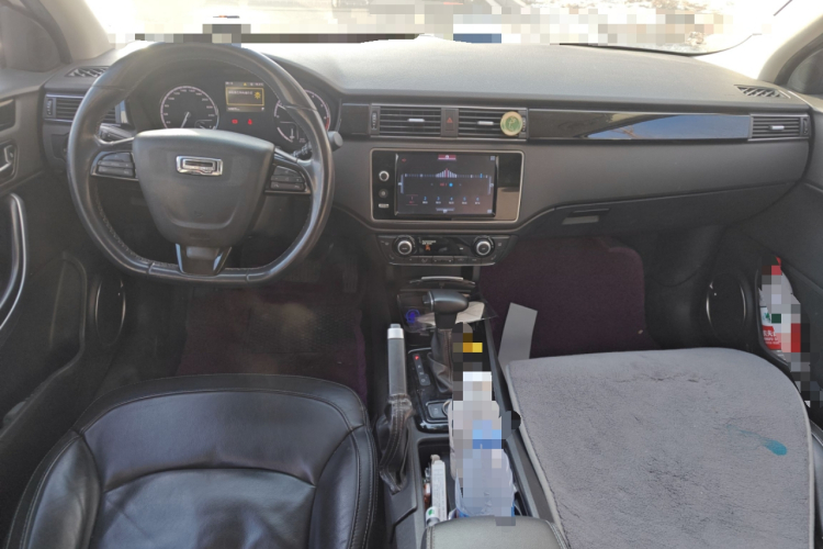 观致3 2015款 都市SUV 1.6T 自动炫动派中控内饰12