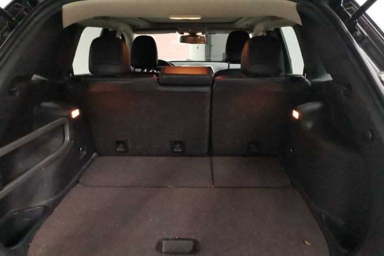 Jeep 自由光 2016款 2.4L 专业版局部细节23