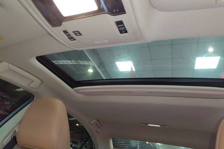 雷克萨斯ES 2015款 200 精英版局部细节22