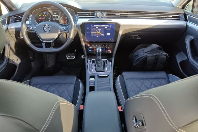 大众 迈腾GTE插电混动 2020款 GTE 豪华型中控内饰7002