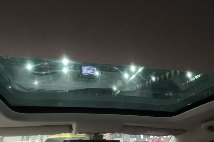 大众up! 2015款 1.0L high up!中控内饰22