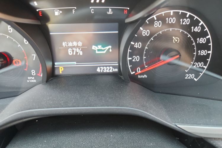 雪佛兰 科鲁泽 2020款 轻混 Redline 320T 双离合欢快版中控内饰15