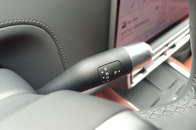 理想汽车 理想L6 2025款 Pro 智能焕新版局部细节18